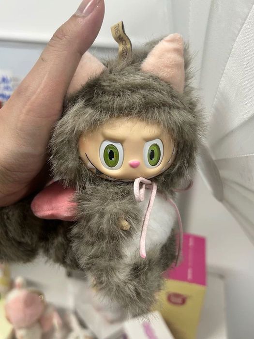 Labubu на заказ, вот например такой необычный Котик-Лабубу