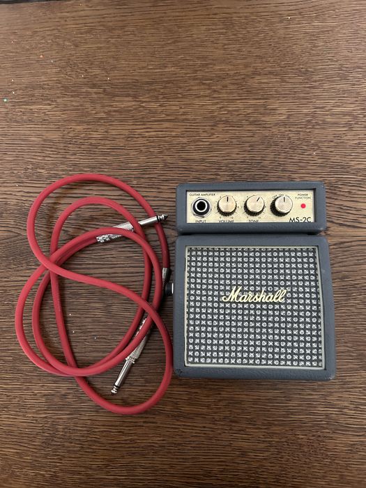 Продается электрогитара