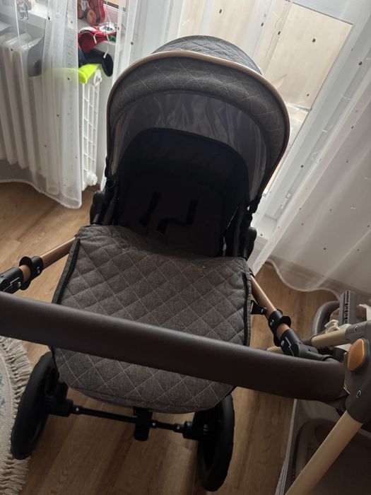 Коляска с автокреслом