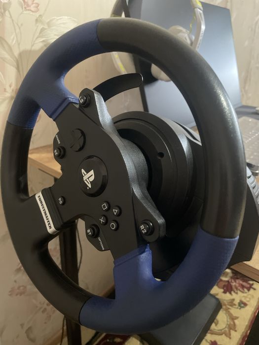 Продам руль Thrustmaster t150 pro