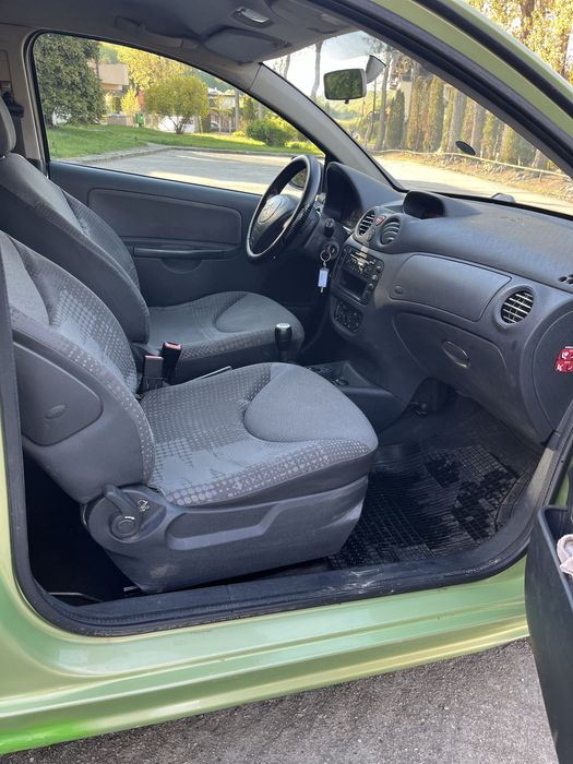 Vand citroen c2 1.4 benzina
