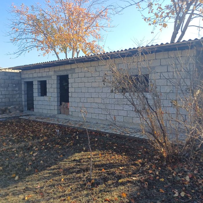 Ховли   сотилади !!!