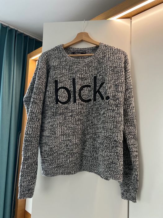 Дамски тениски и блузи