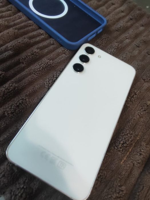 Samsung S23 plus. 5G