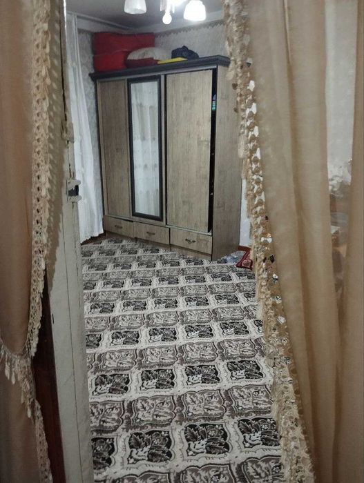 СРОЧНО прадается 2комнатная квартира,в Чирчике.