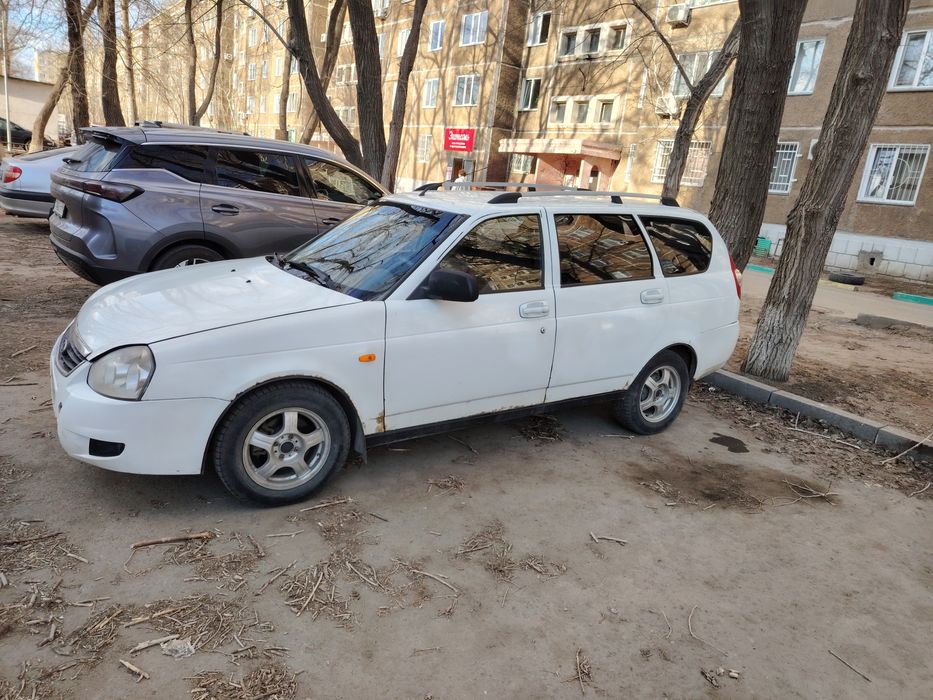 Продам Ваз Лада Приора 2171