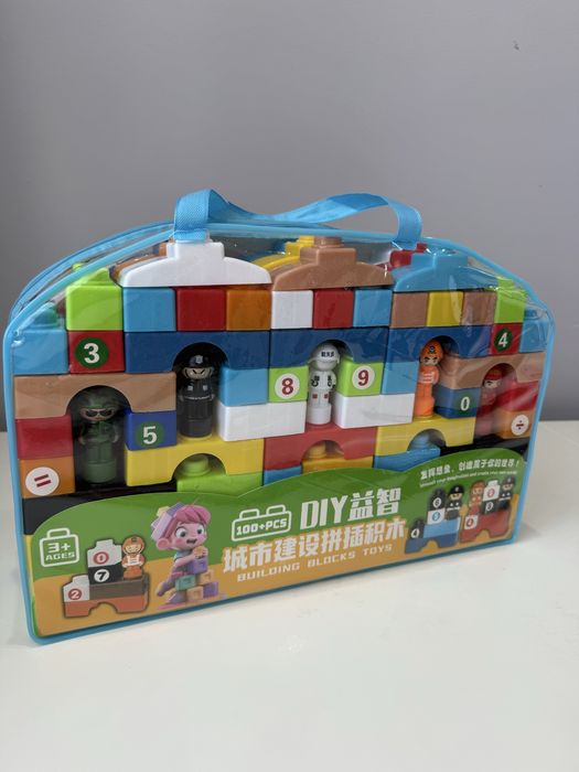 Игрушки качественные, объемные, подарок