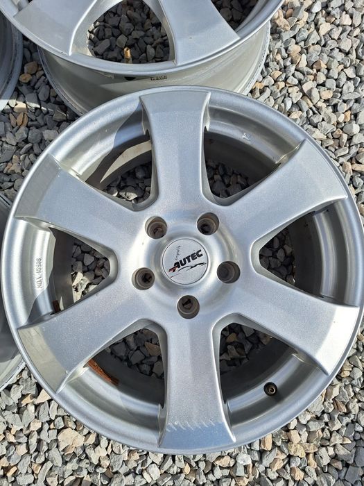 5x120..17 цола..8j ET38 Autec