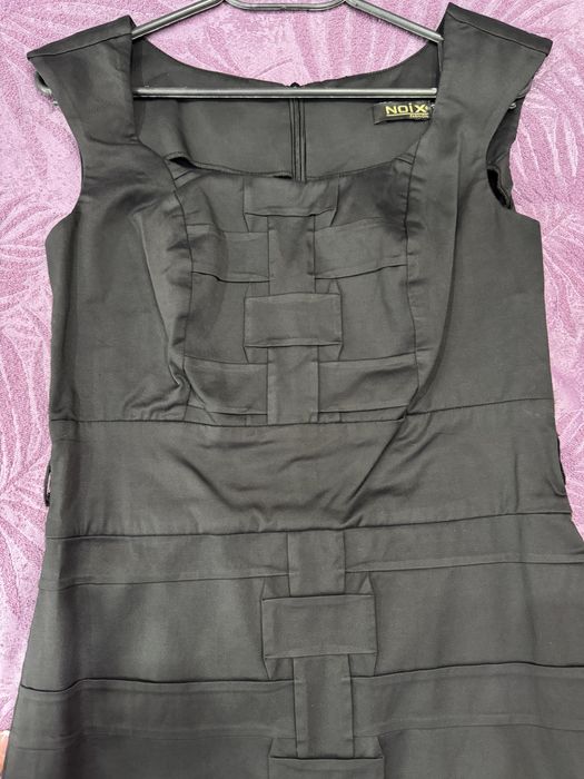 Продавам дамски стилни рокли