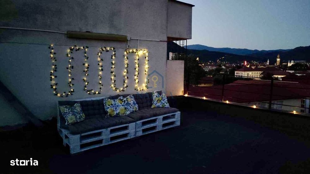 Apartament ultracentral cu terasă spectaculoasă