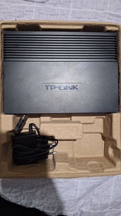 TP-Link TL-SF1016D