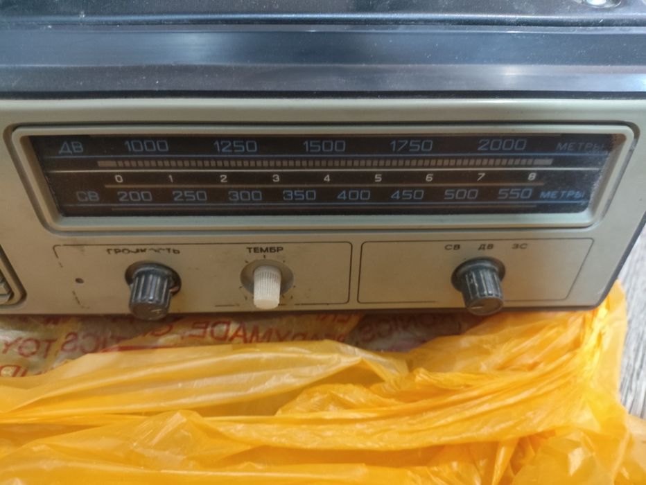 Продам радиолу "Серенада 306"