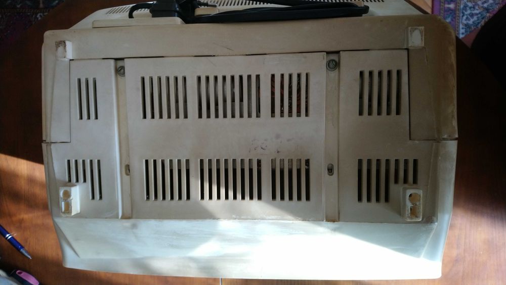 Стар съветски телевизор " Юность " 402В