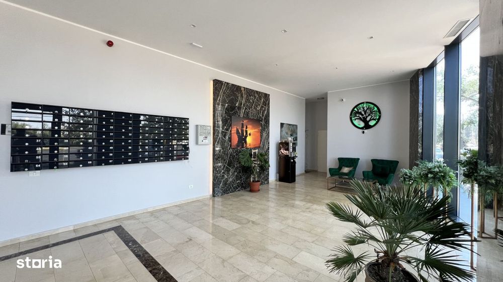 Apartament cu 3 camere si 2 locuri de parcare in Mamaia frontal la MAR