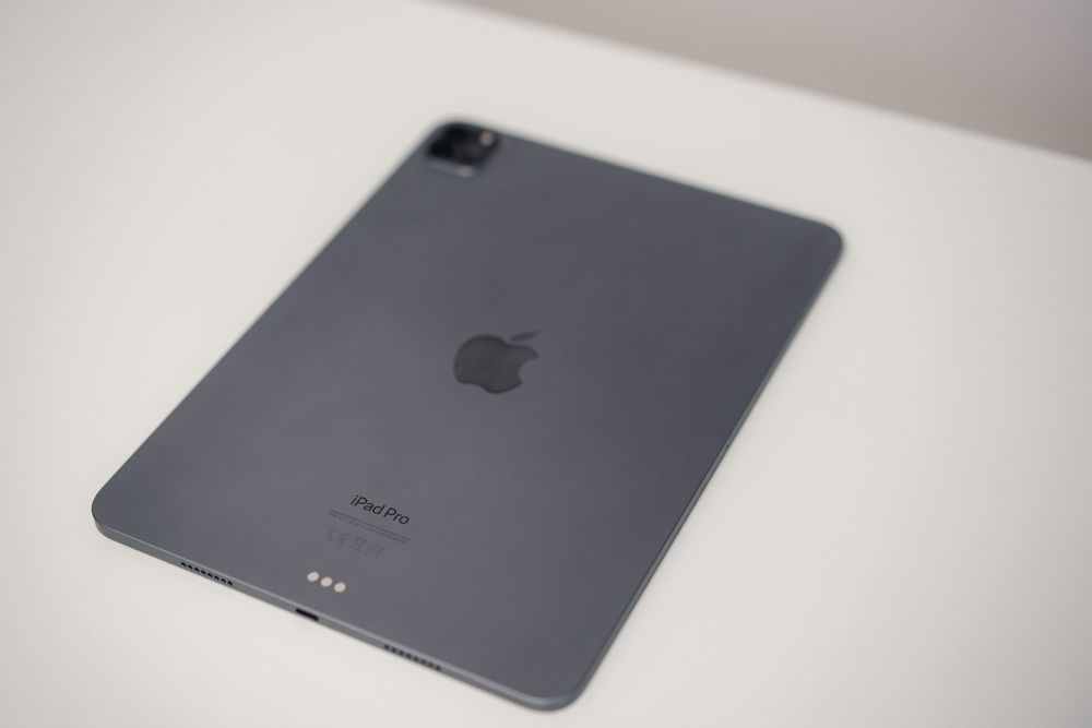 iPad Pro 11 inch 4th Generation 128GB M2