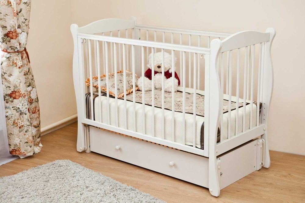 Детская кроватка манеж