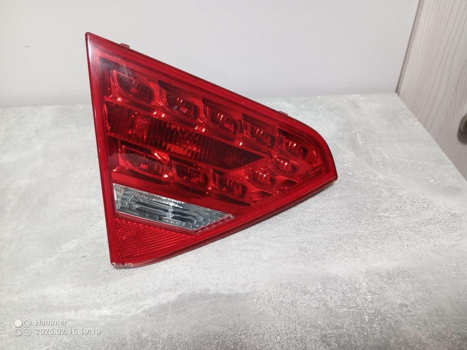 Продавам вътрешен стоп ляв за audi a5 s5