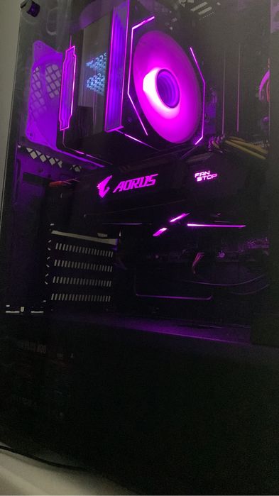 Видеокарта 1080TI Aorus