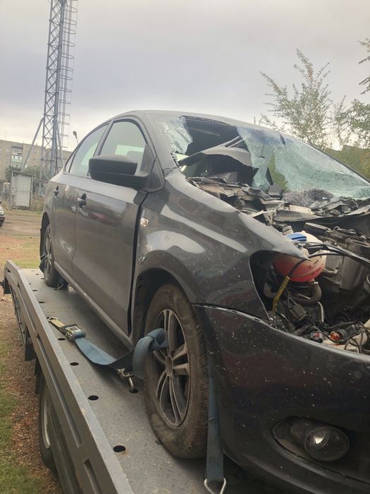 поло 14 год на запчасти