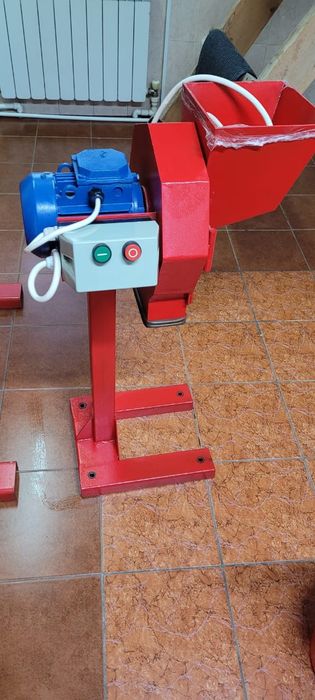 Дробилка молотковая