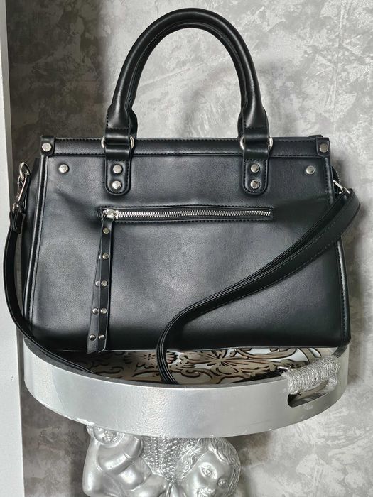 House дамска черна чанта