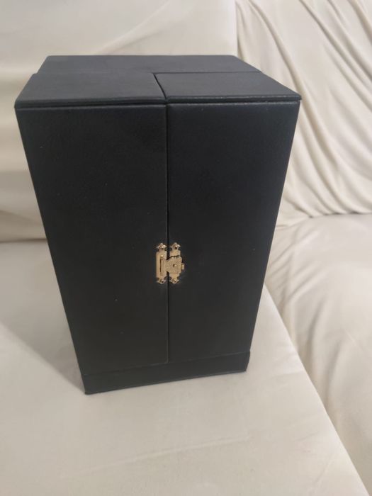 Cruce din argint aurit