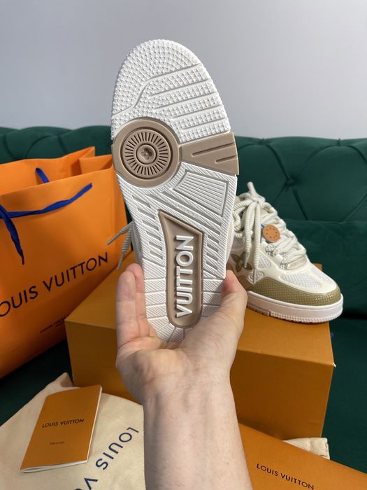 Adidasi Louis Vuitton piele naturala Full Box Premium colectie noua