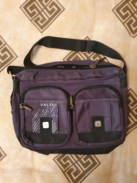 Продаются портфели 4 штуки