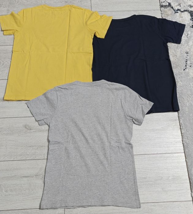 Lot tricou pentru copii. 10-12 ani