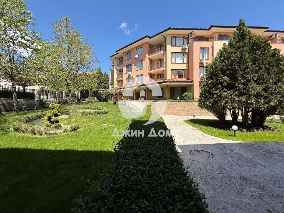 Продава се Тристаен апартамент в Свети Влас - 98 кв.м за 807 €/кв.м - Снимка #12