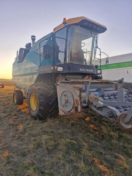 Продам Комбайн Eсиль 740