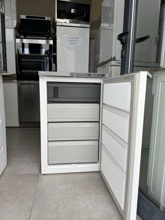 Малък фризер Philips  4 чекмеджета