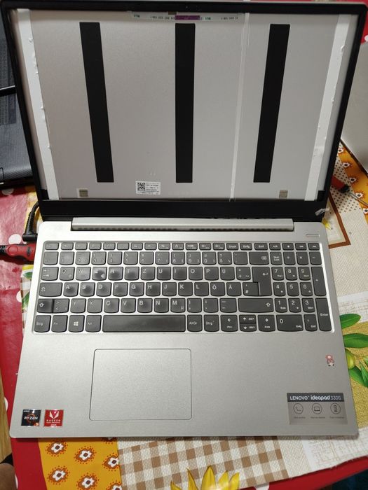 Lenovo Ideapad 330S pentru piese