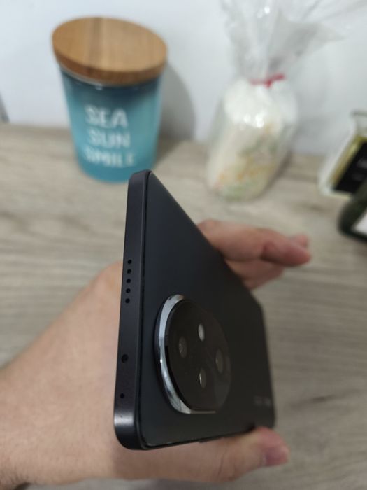 Honor 200 Pro - 12 GB RAM / 512 GB stocare - stare bună