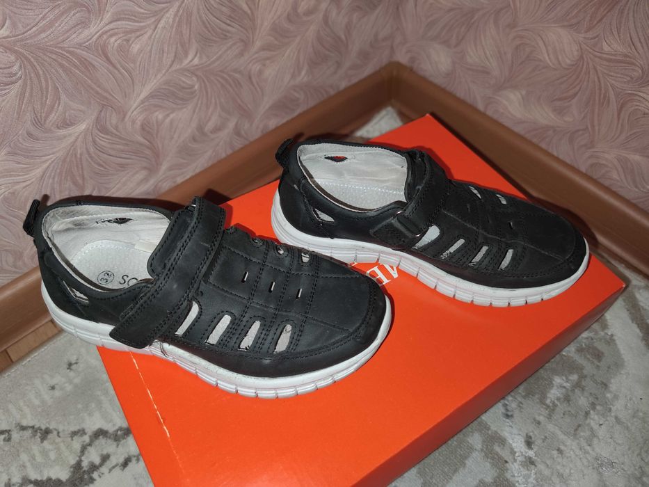 Школьные туфли для мальчика, 32 размер