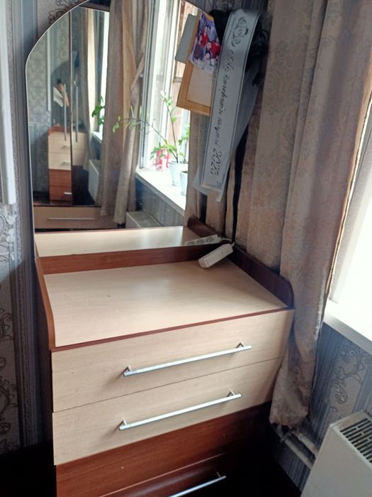 Продам комоды, 4 суырмасы бар