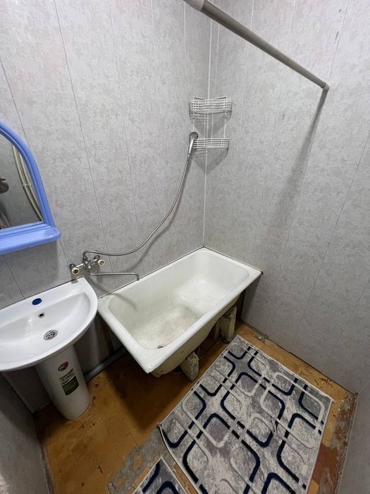 Чиланзар-7 квартал. 2-х комнатная квартира.