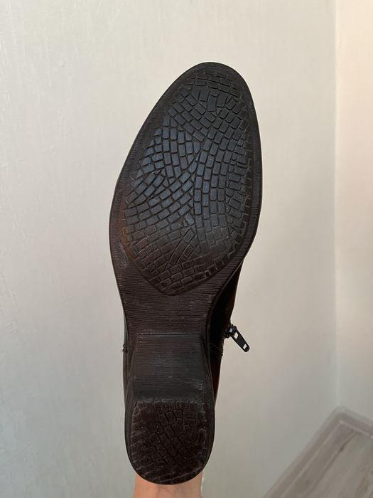 Кожаная обувь женская