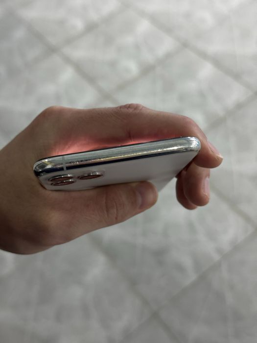 Обмен айфон 11 про мах