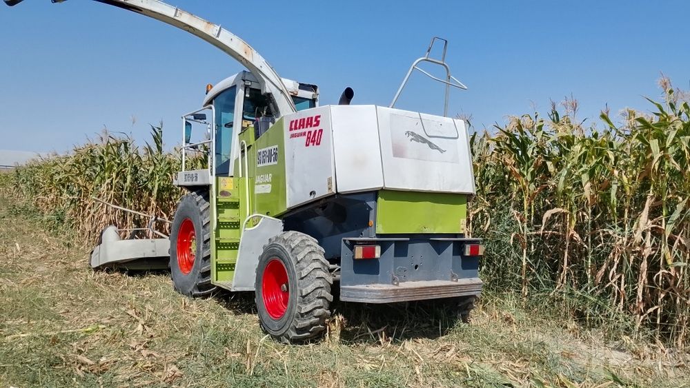 840 JAGUAR 2000 yil 62000$$
