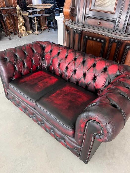 Canapea Chesterfield Oxblood/2 locuri!
