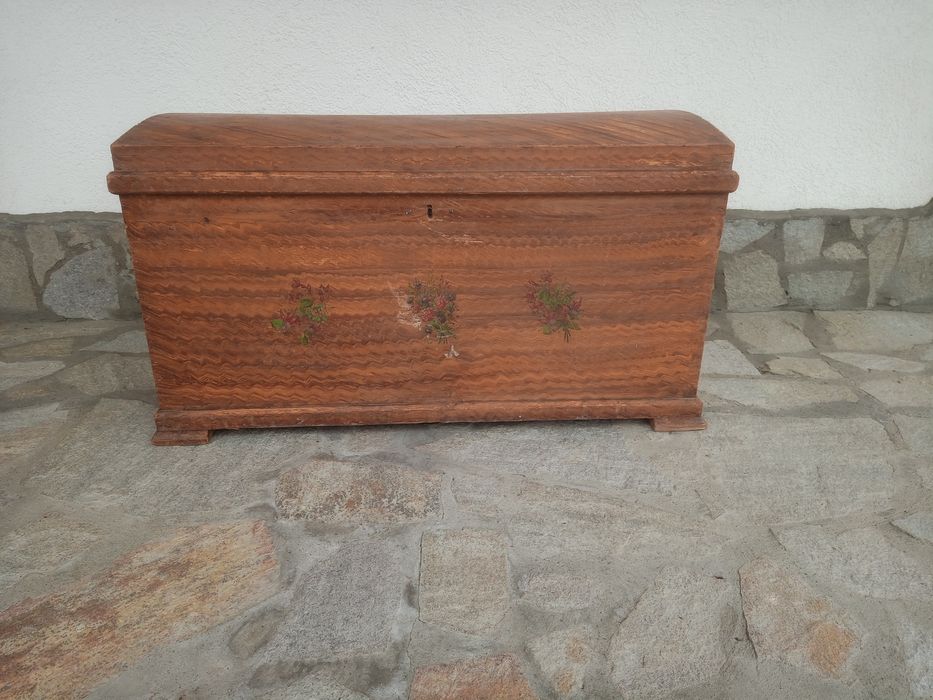 Дървена ракла-3 броя..Пешкирник.