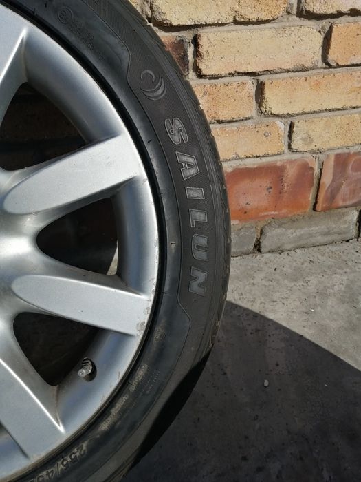 Продам диски с летней резиной 255/45/18