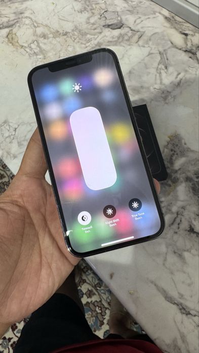 Айфон 12 про 256/8