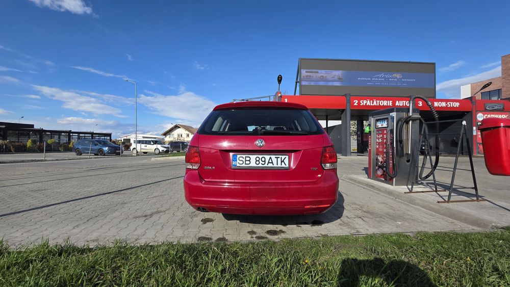 Volksvagen Golf VI 1.6 TDI, de 8 ani masina familiei