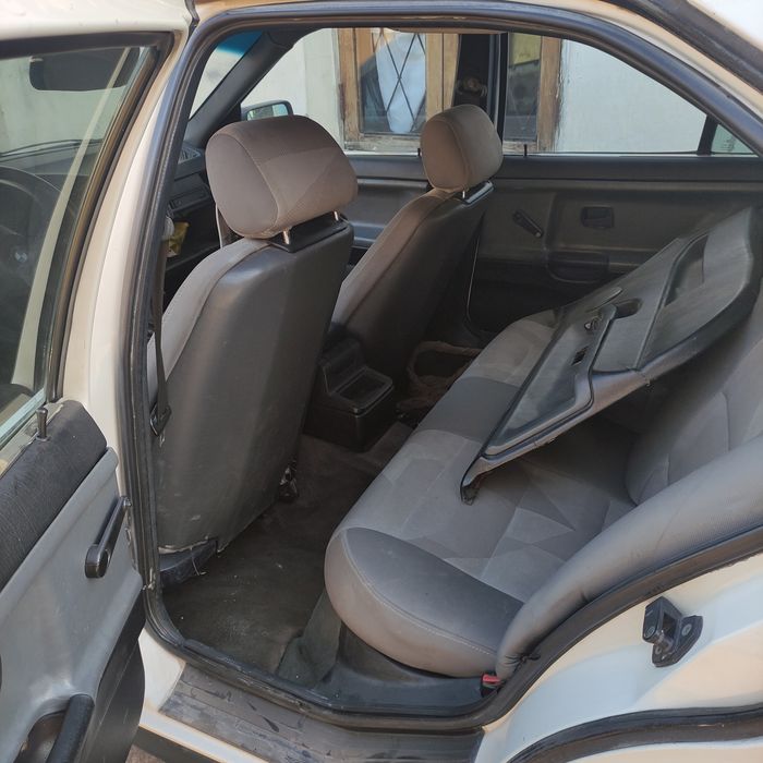 Бмв 318 автомат с газом