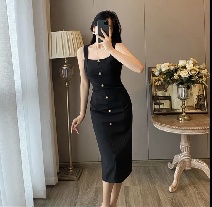 Продам женский костюм