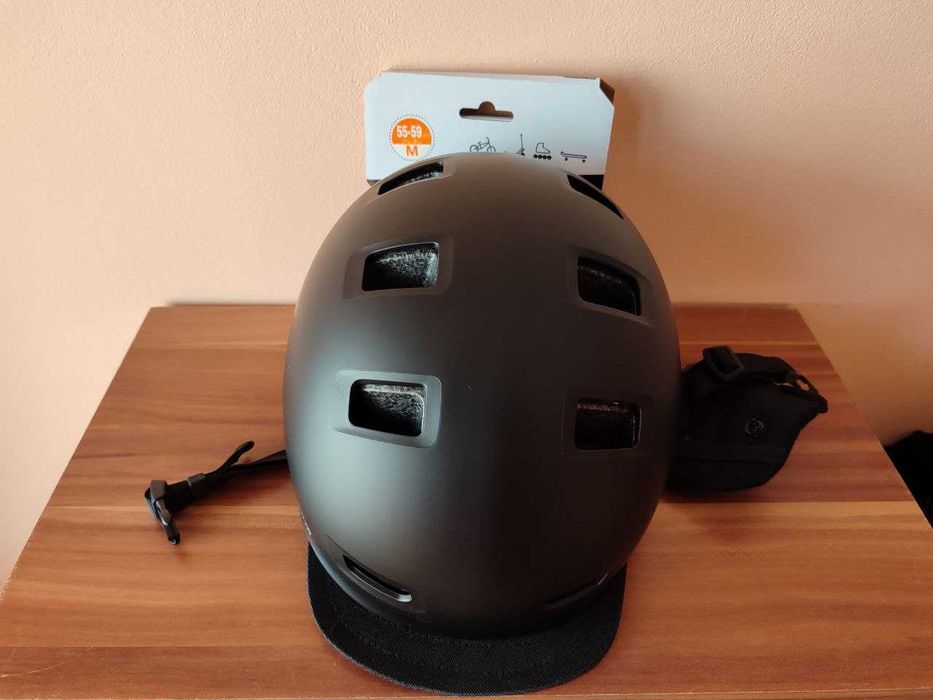 Протектори за Ролери Размер М: Каска, Наколенки, Налакътници, Ръкавици