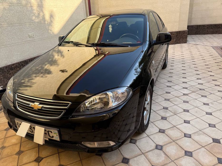 Lacetti Gentra 2023г. 3-позиция. Люкс. Чёрная.