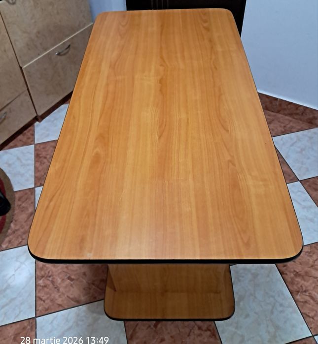 Masă/birou pe rotile culoare  maro deschis